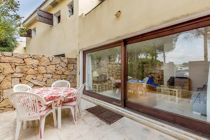 Residence Pineta Uno Baja Sardinia